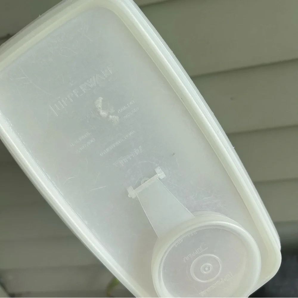 🩶5/$30 Vintage Tupperware Cereal Keeper Storage Container with Spout, Cap, Lid